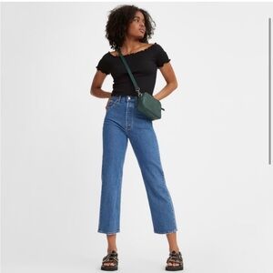 Levi’s Ribcage Straight Ankle Jeans in Blue Size 27